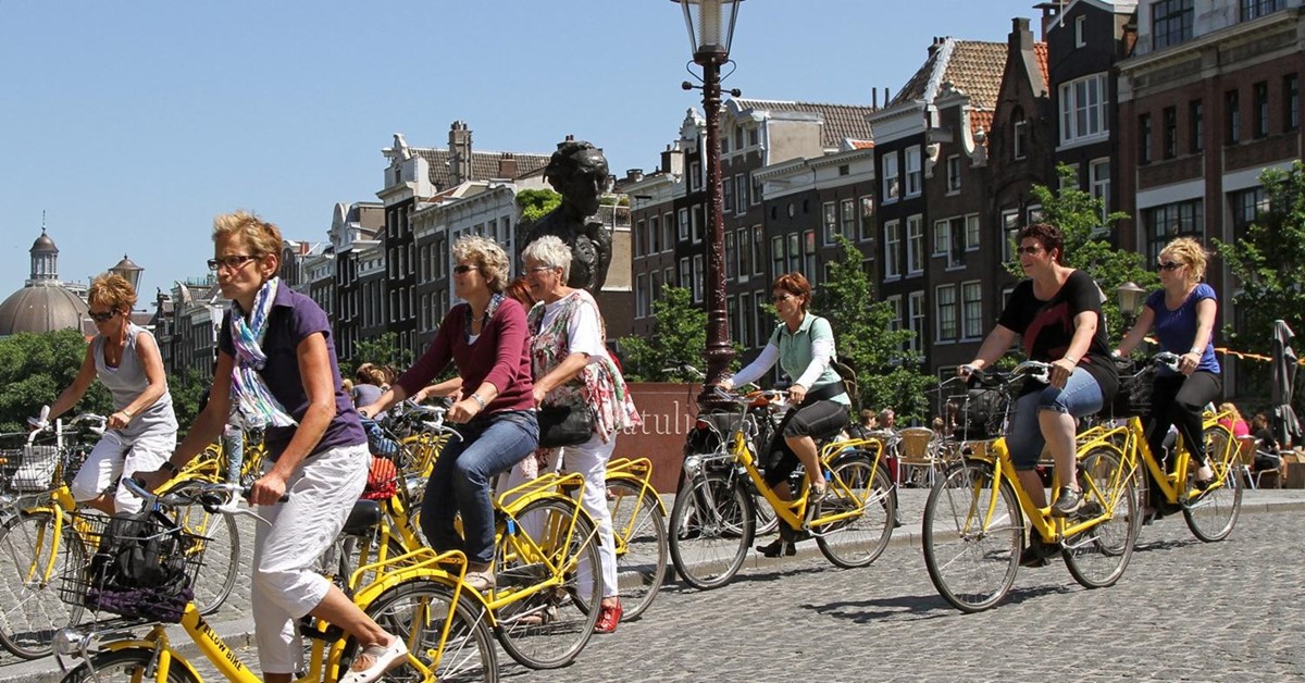 دوچرخه سواری در آمستردام 
