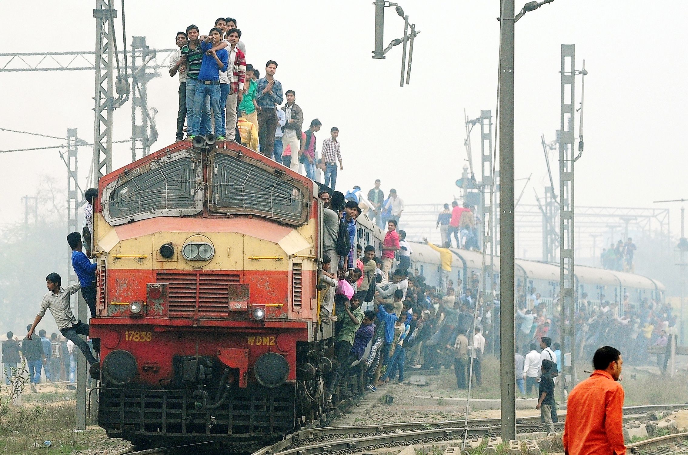 قطار در بمبئی