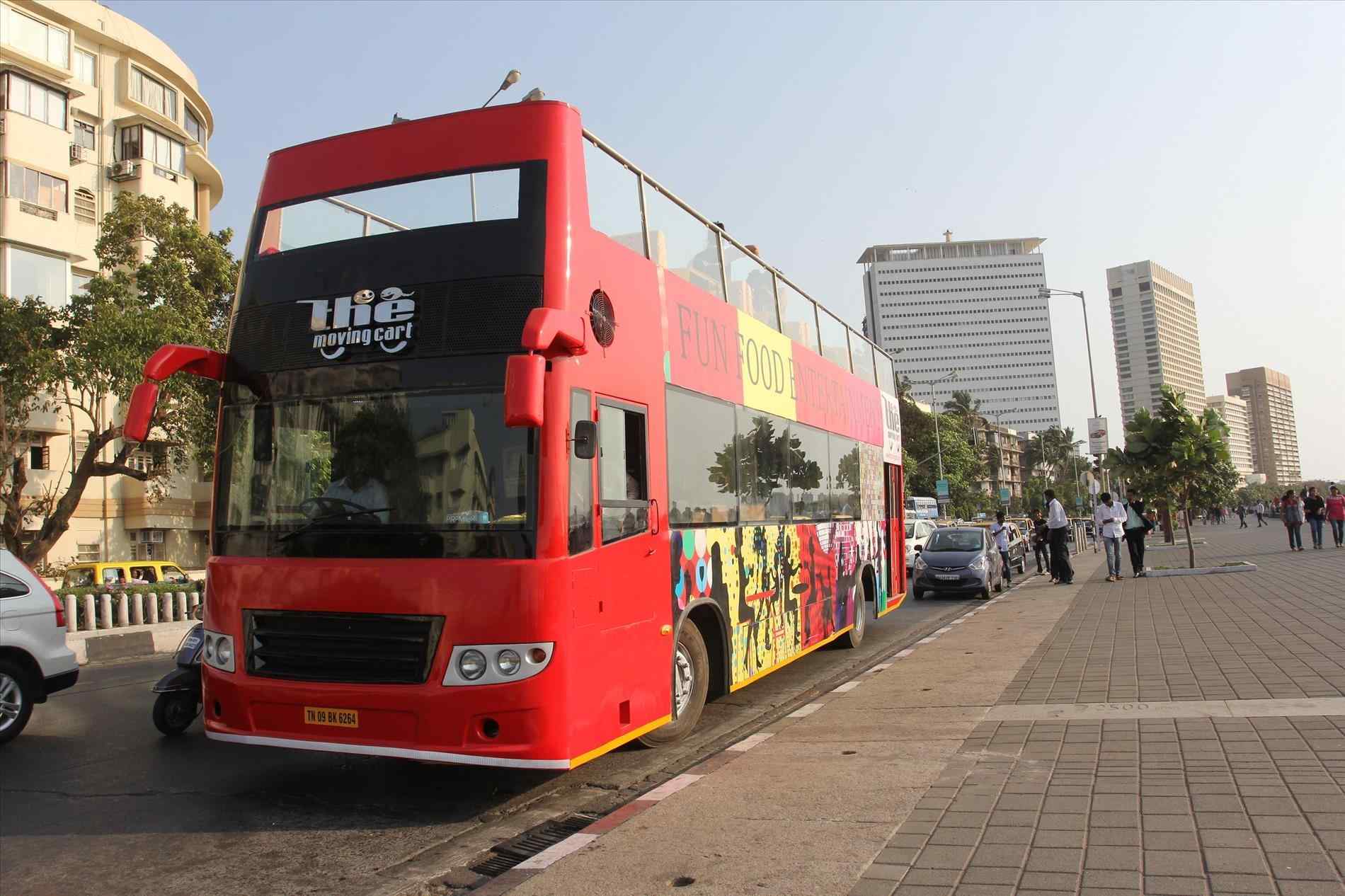 اتوبوس در بمبئی