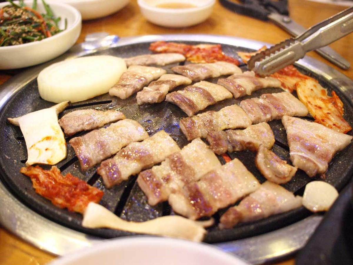 (Samgyeopsal (pork strips