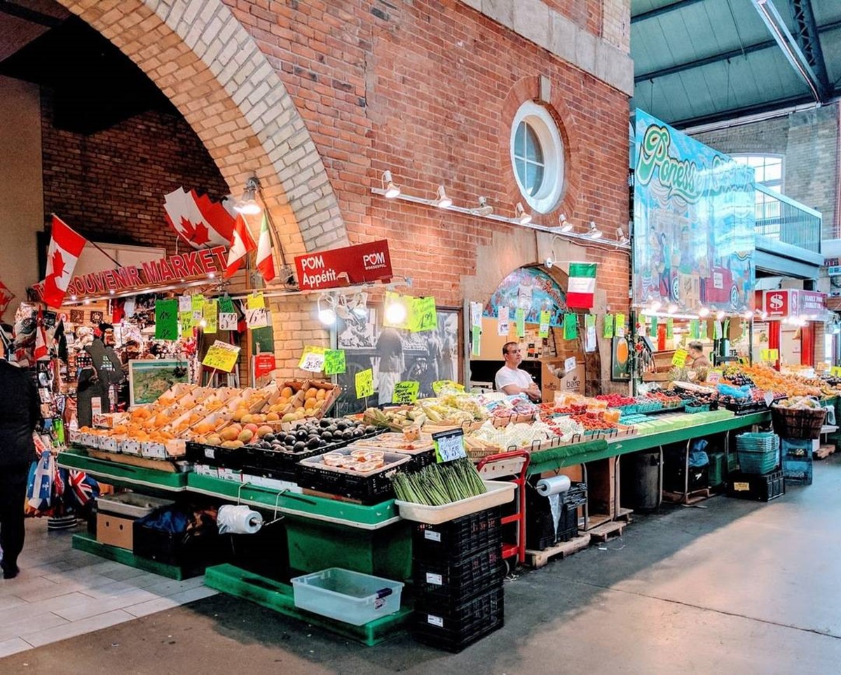 بازار سنت لورانس 