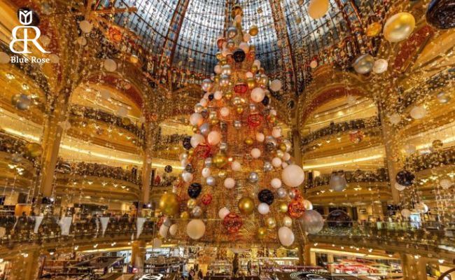 بازار کریسمس فرانسه | بازار کریسمس تروکادرو
