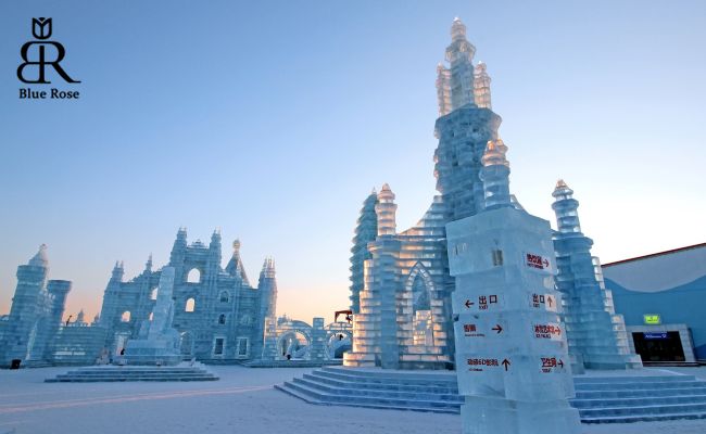 جشنواره بین المللی برف و یخ هاربین