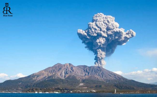 کوه آتشفشانی در ژاپن
