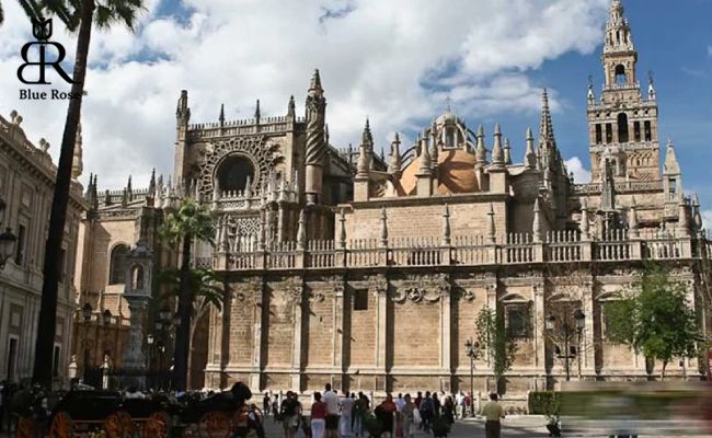 معرفی کامل کشور اسپانیا | گشت‌وگذار در اسپانیا