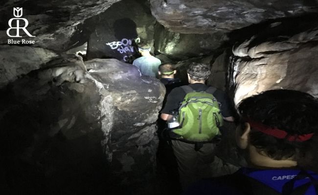 غارهای کیپ تاون در آفریقا