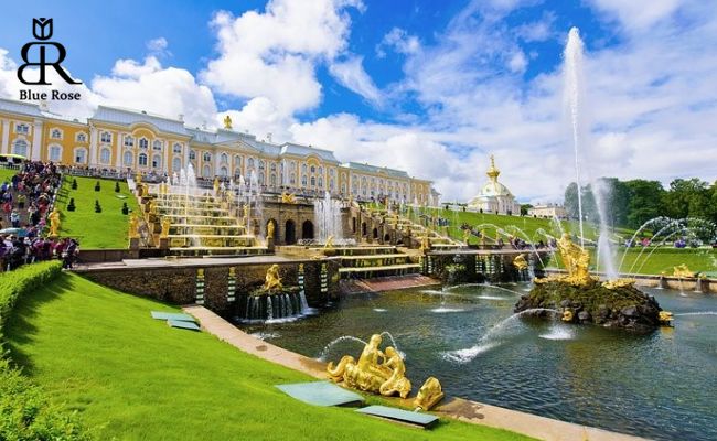 بهترین زمان سفر به سن پترزبورگ | سفر به روسیه در تابستان