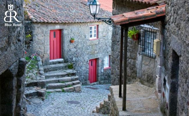 جاذبه‌های روستای مونسانتو پرتغال